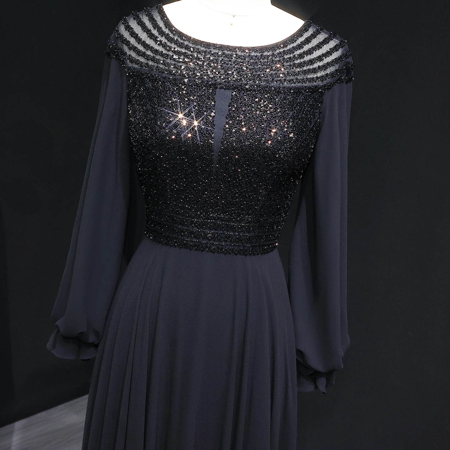 シャロンはアラビア語ネイビーブルーのイブニングドレス長袖エレガントな高級ビーズの女性のウェディングパーティードレスSF354カスタマイズ