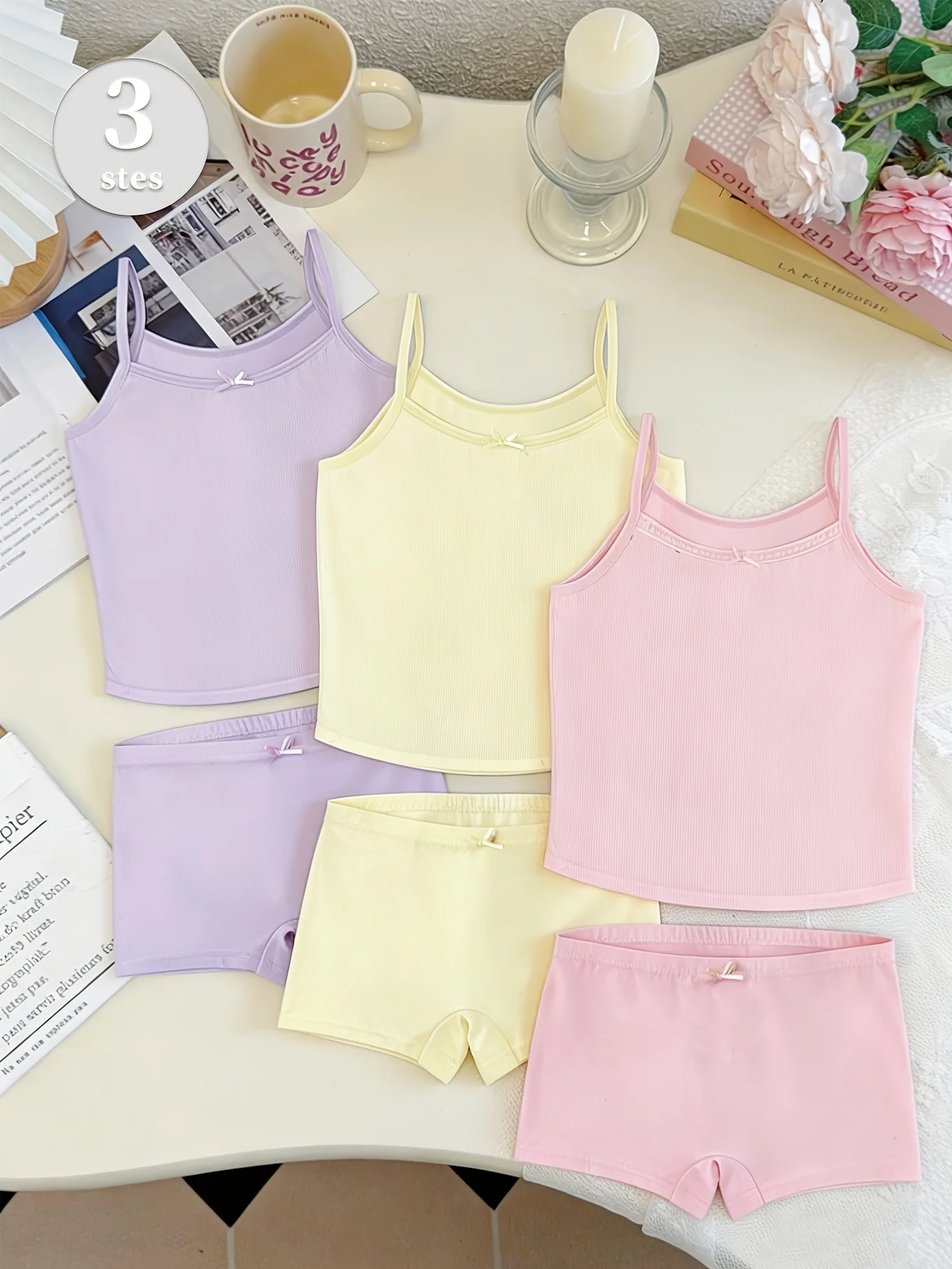 3-teiliges Set aus einfarbigen Tanktops für Mädchen, atmungsaktiven Unterwäsche-Shorts, Baumwoll-Unterhemden für Mädchen, weichen trägerlosen Tanktops, einfarbigem Tanktop- und Shorts-Set