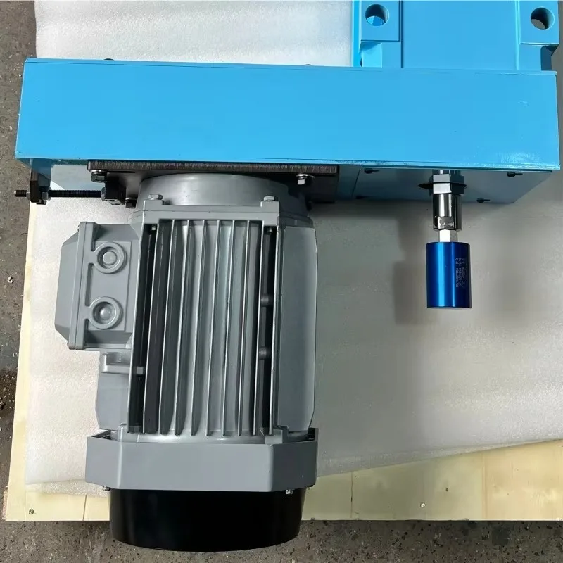 Central Water Outlet Boring And Milling Head for Drilling Tapping Milling Boring - Versatile CNC Machine Tool Accessory