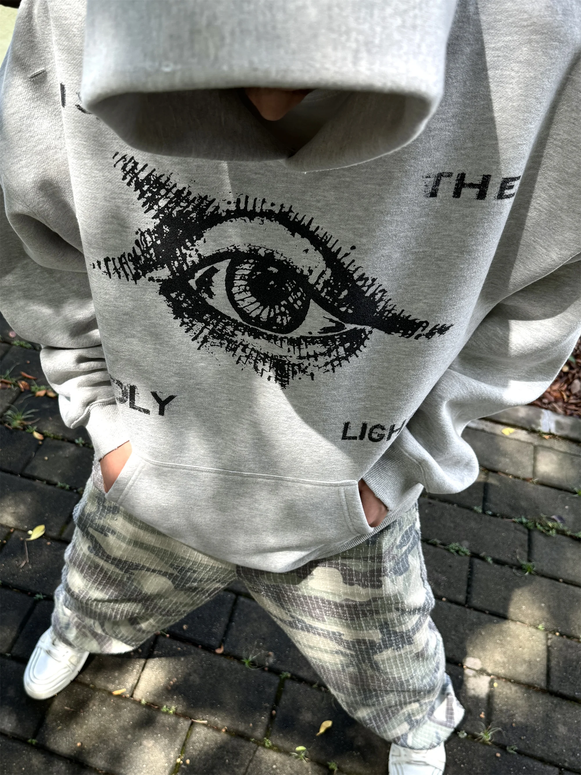 24SS Vintage Style Holy Eyes Print Quality Full Cotton High-Street Casual Loose Distressed Design Hooded Sweater Hoodies