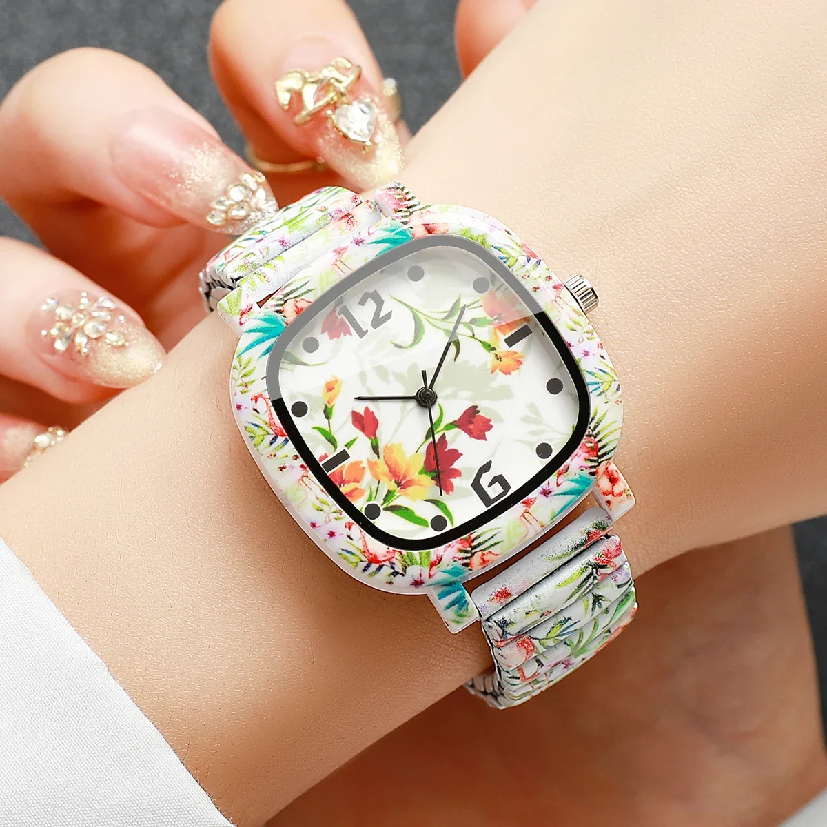 Delicate Square Women's Quartz Watch with Flowers Printed Elastic Stretch Strap Ladies Wristwatch Relogio Feminino (Without Box)