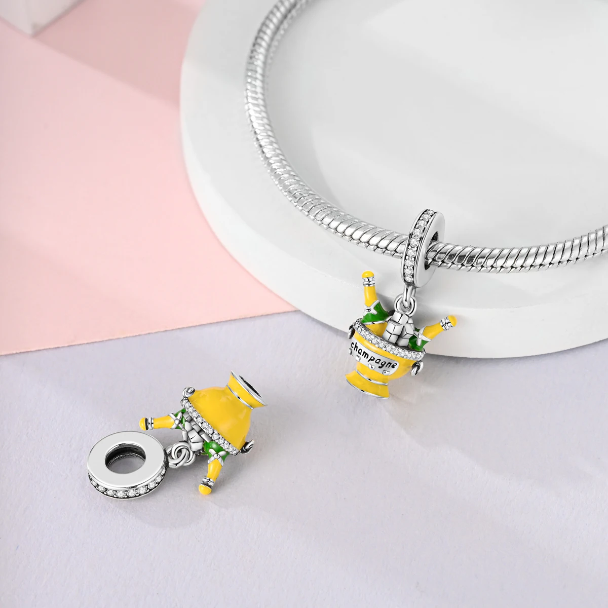 Silver Plated Charms Bananas Water Lily Dragonfly Charm Beads Fit Original Bangle Bracelet Pendants Fine Jewelry Gift