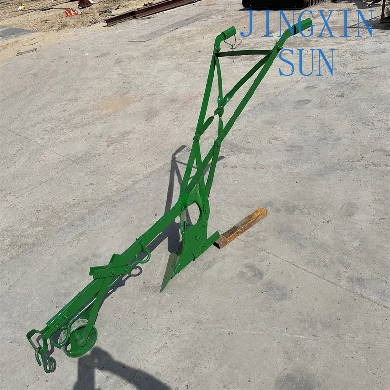 Extraordinarily sturdy cow plow Cow plow African animal pull gear components are cheap