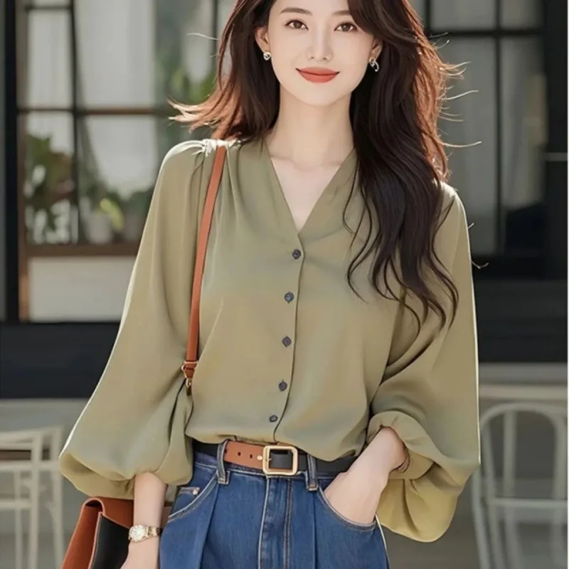 Langarmshirt im französischen Stil für Damen, 2025, Herbst, lockerer Chiffon-Blusen mit V-Ausschnitt