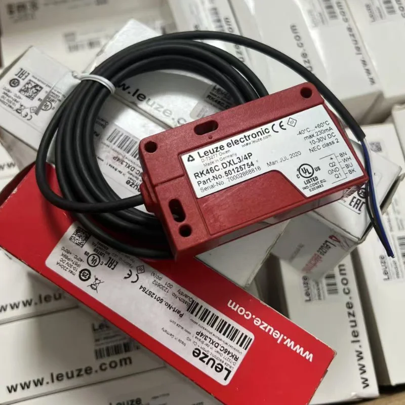 New RK46C. DXL3/4P non polarizing mirror reflective photoelectric sensor 50125754 in stock for quick delivery