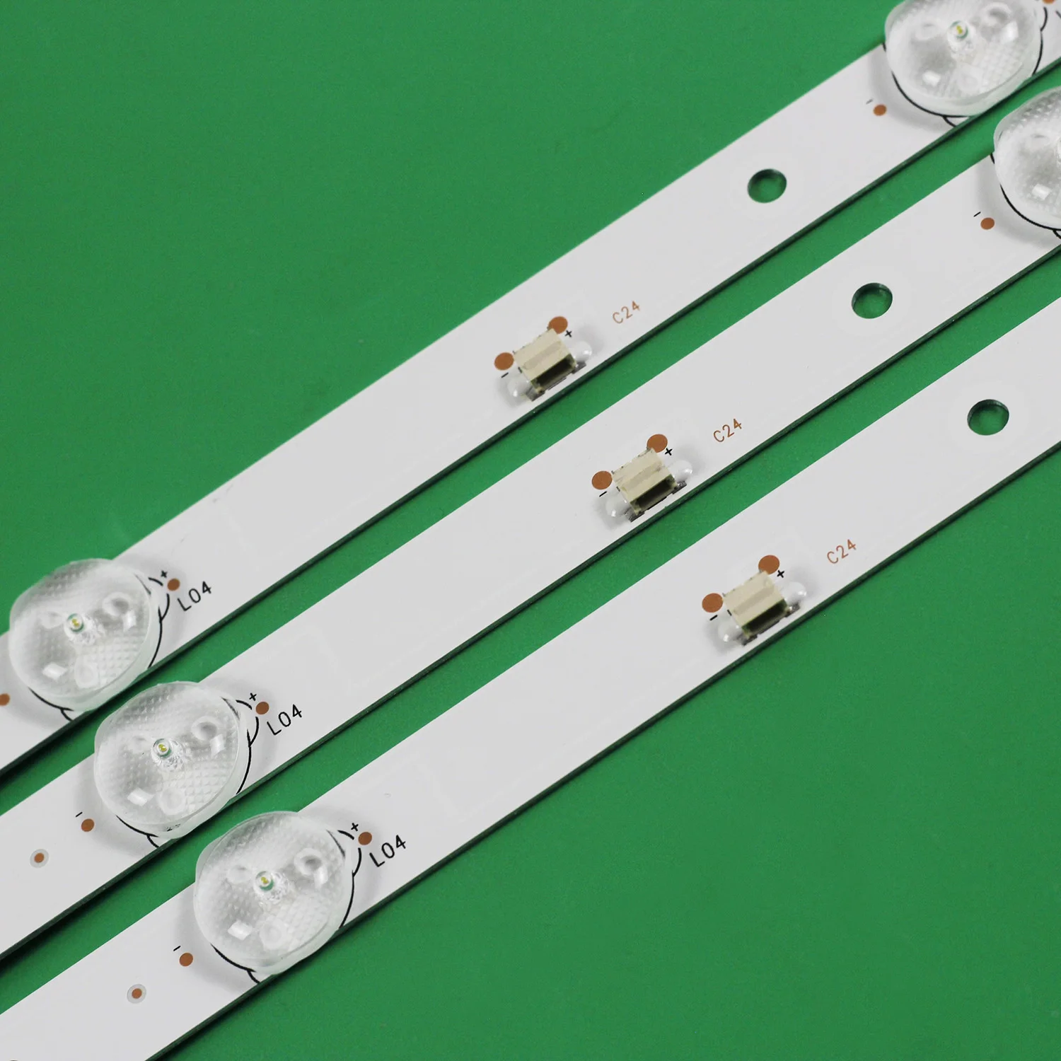 3pcs/set 808MM LED backlight strips for JS-JP42DM082ED.007L(00813) R72-42D04-010 STARWIND SW-LED42BB200 6V LED42B200