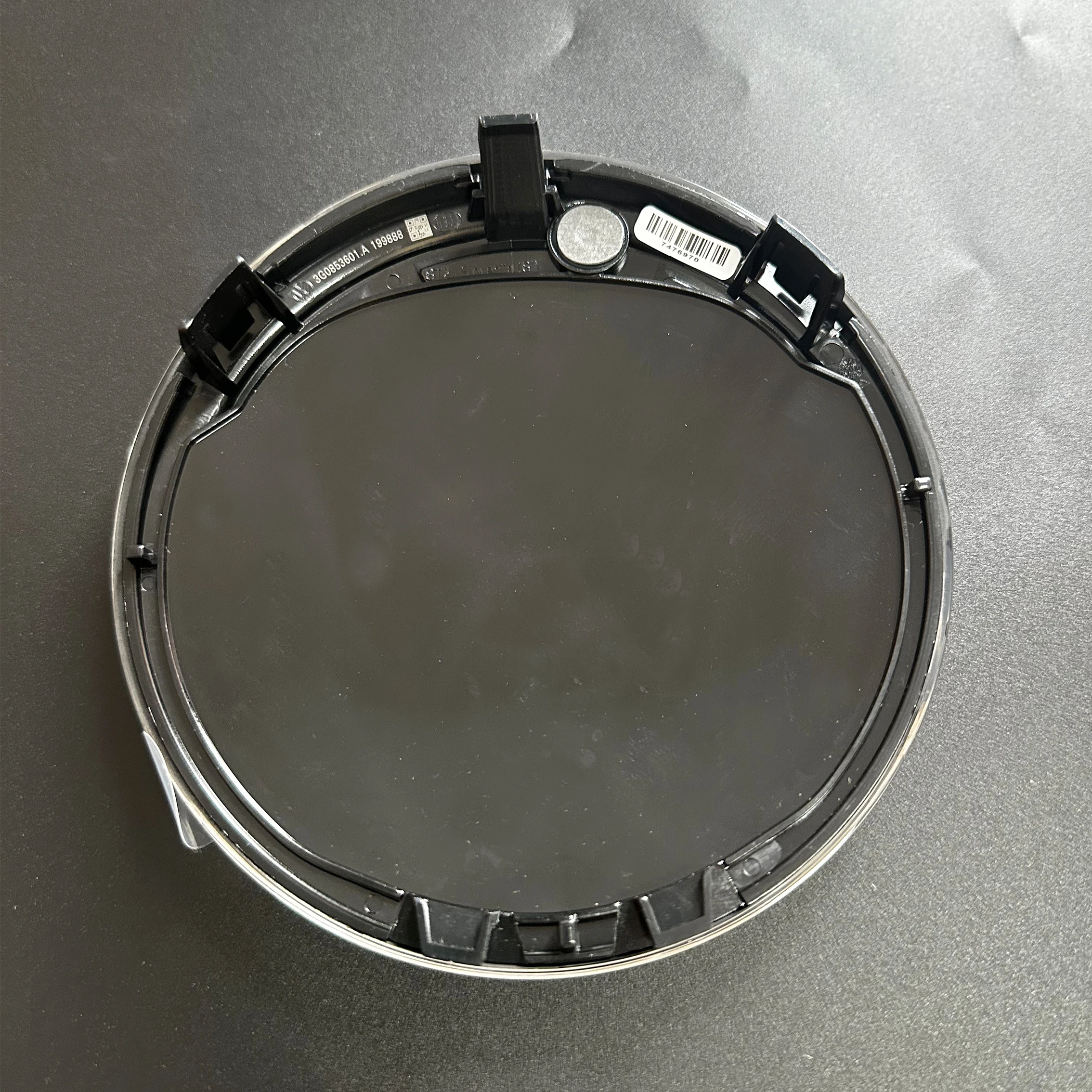 

New High ACC Radar Emblem 3G0853601 For Volkswagen Jetta/Passat/Golf8/Touran/Arteon/Sagitar