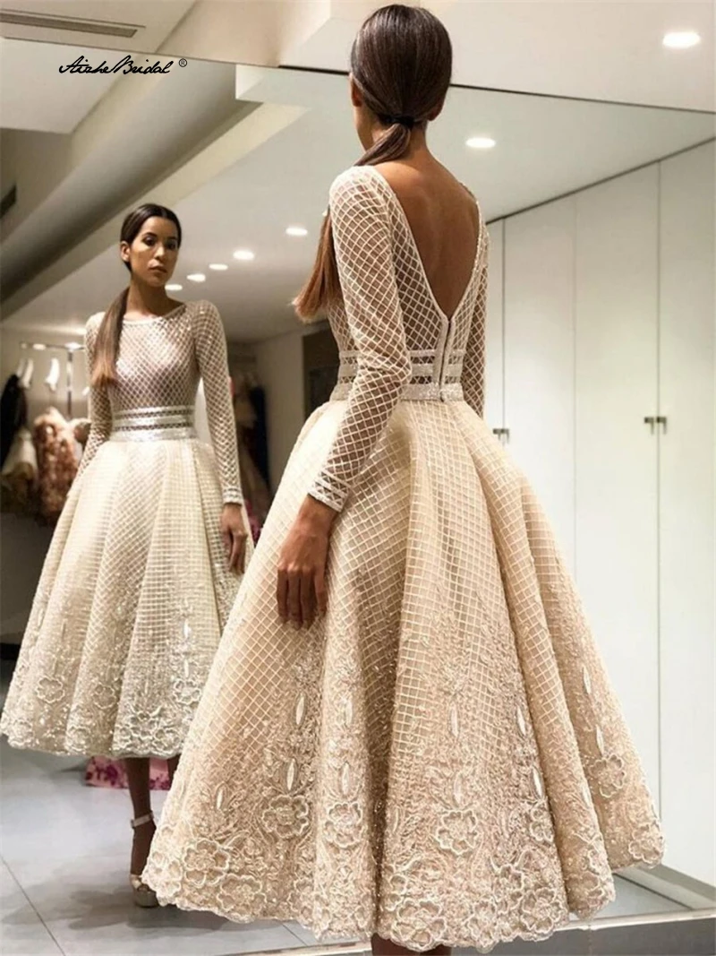 Eleganckie sukienki koktajlowe w kolorze bige z unikalną koronką, długie rękawy, dekolt w serek na plecach, długość do herbaty, suknie balowe, sukienki wieczorowe, sukienki na przyjęcie w kolorze szampana.