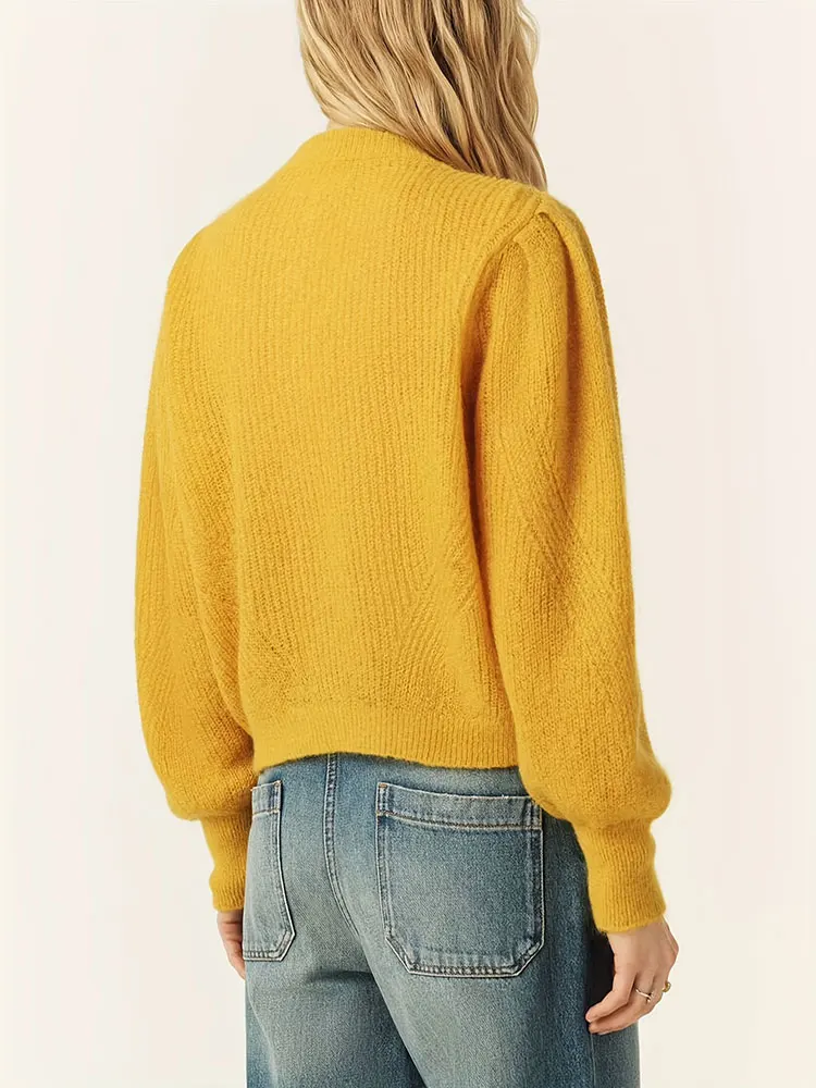 High Quality New Style Gold Button Knitted Cardigan Elegant Fashion Yellow Sweater Young Women All Match Tops Hot Seller Autumn
