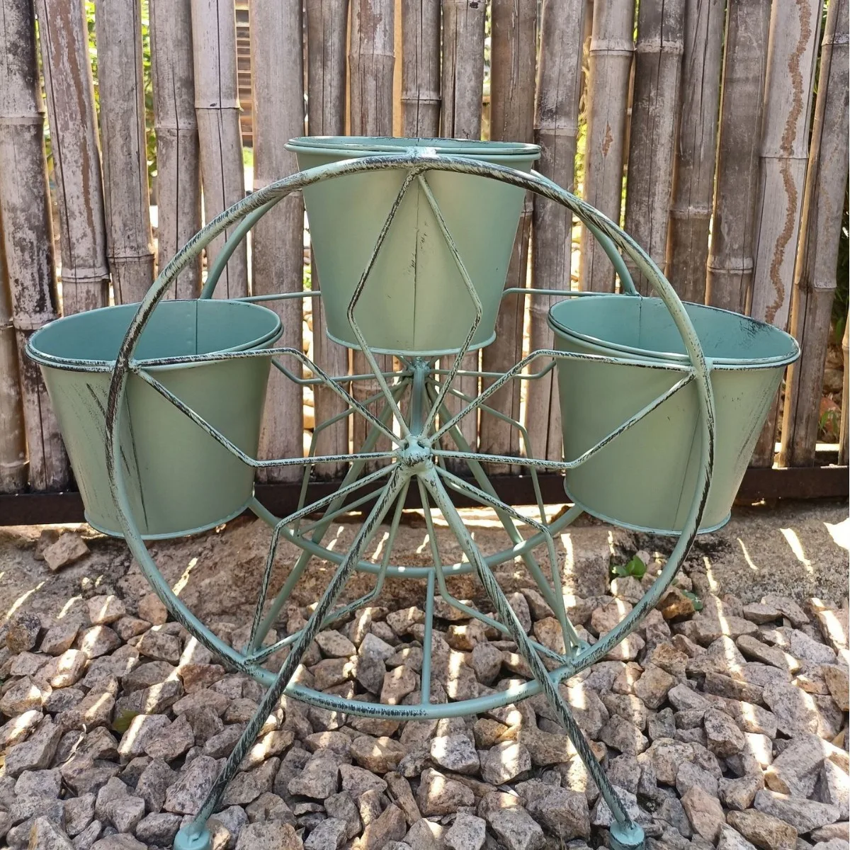 

Foreign trade wrought iron flower bucket holder Ferris wheel flower stand flower bucket balcony courtyard gardening decoration