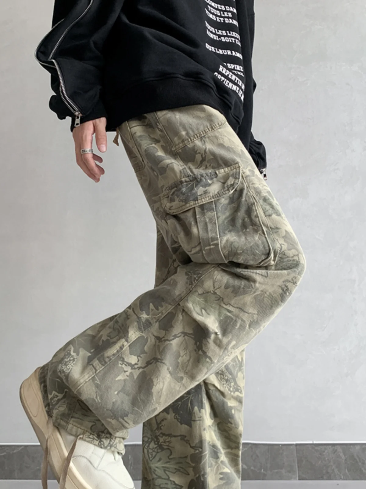 

Камуфляжные рабочие джинсы для мужчин, весенне-осенние, свободные, прямого кроя, широкие, повседневные, длинные брюки, стильные и эффектные