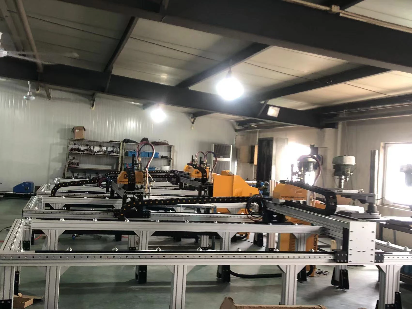 CNC-2530Q Flame Cutting Machine CNC Plasma Cutting Machine For Cutting Metal Plate