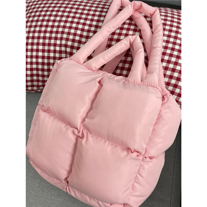 Korean Style Women\'s Soft Bag New Versatile Shoulder Bag Autumn Winter Down Bag Large Capacity Fashion Portable Tote Bag