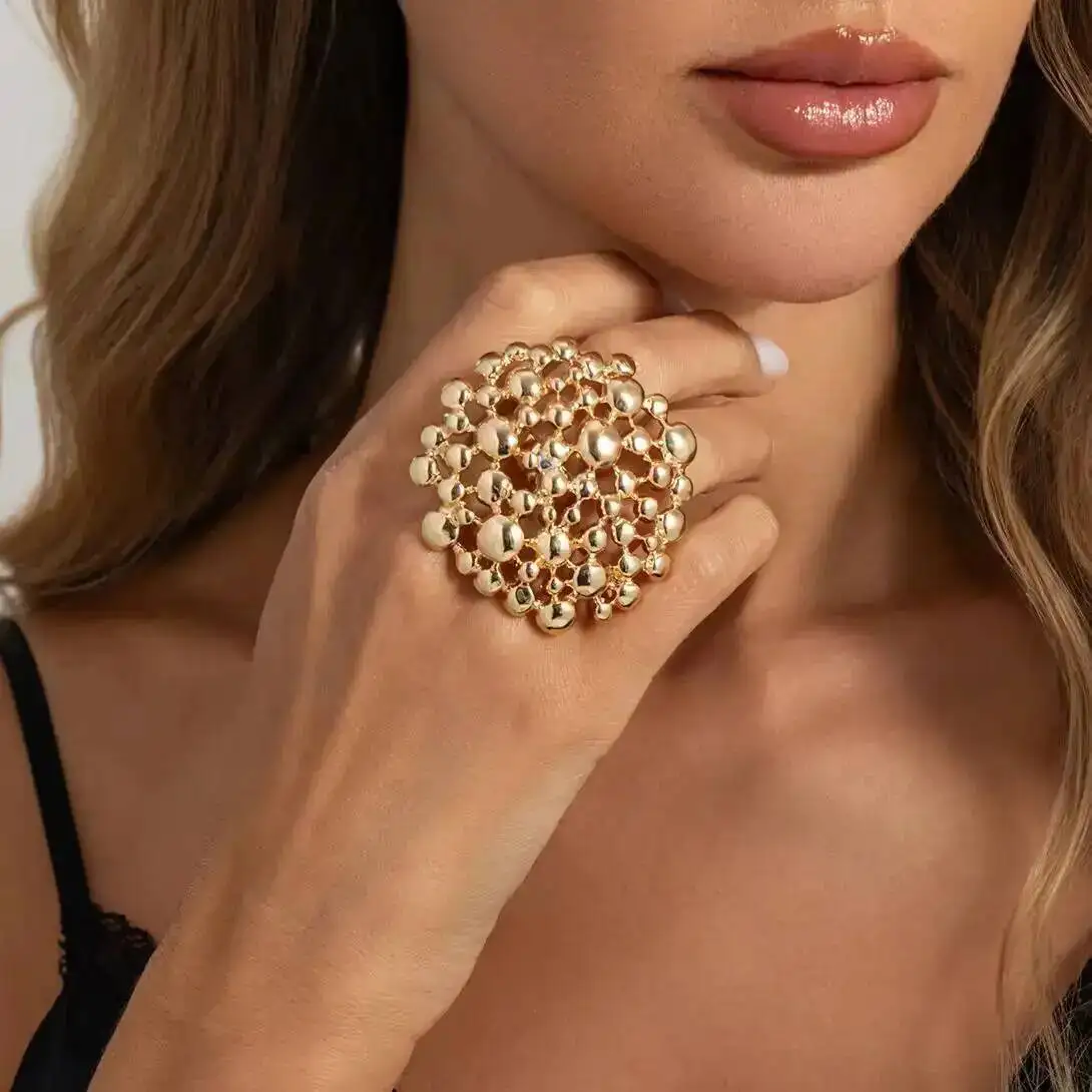 SHIXIN Vintage Geometric Hollowed-Out Circular Honeycomb Rings for Women Fashion Gold Color Finger Ring Daily Jewelry Accessory