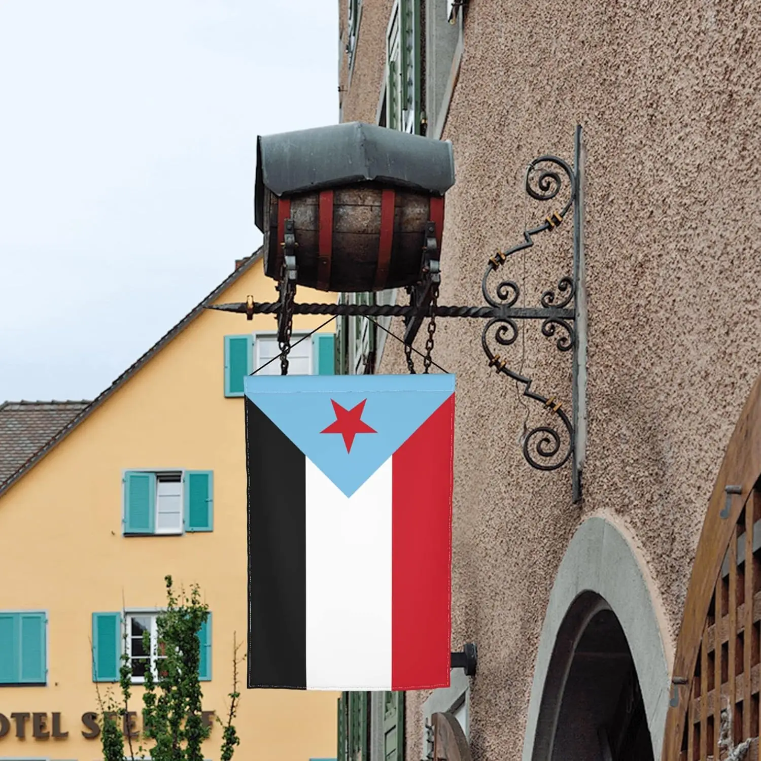 Flag of South Yemen Garden Flag 12x18