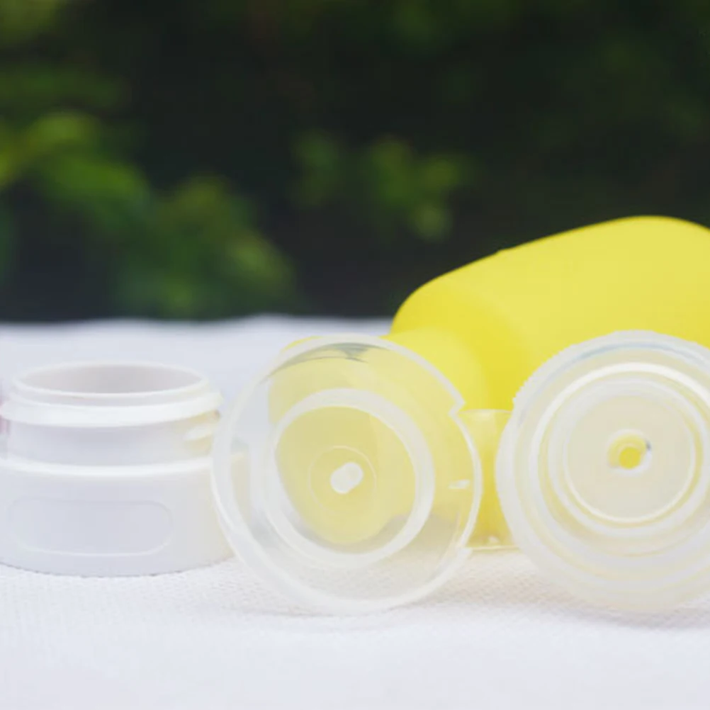 

8 Pcs Silicone Travel Bottles Leakproof Containers Refillable Shampoo Shower Gel Easy Squeeze Women Men Kids Baby