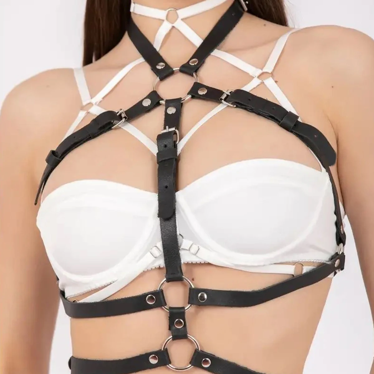 

Кожаный ремень для бюстгальтера в клетке, уличный стиль, нагрудный ремень для бюстгальтера из искусственной кожи, подарок на День святого Валентина, кожаный ремень для бюстгальтера