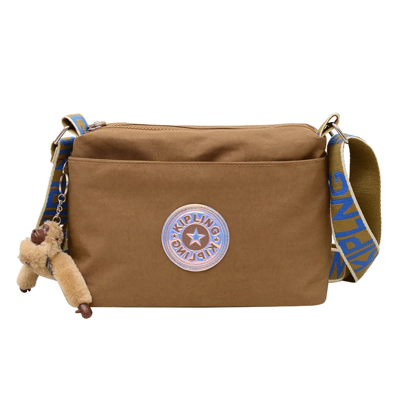 حقيبة كتف أنيقة 2025 جديدة للنساء، محفظة كروس نايلون فاخرة مقاومة للماء، حقيبة كاجوال عصرية لجميع المناسبات #3