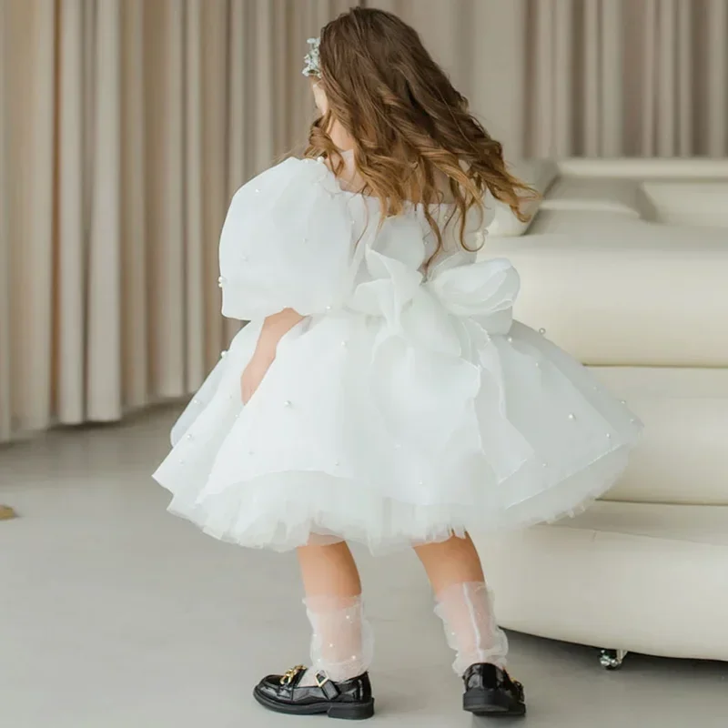 꽃의 소녀 드레스 흰색 Tulle 푹신한 아플리케 진주와 활 짧은 소매 결혼식 생일 파티 성찬식 가운
