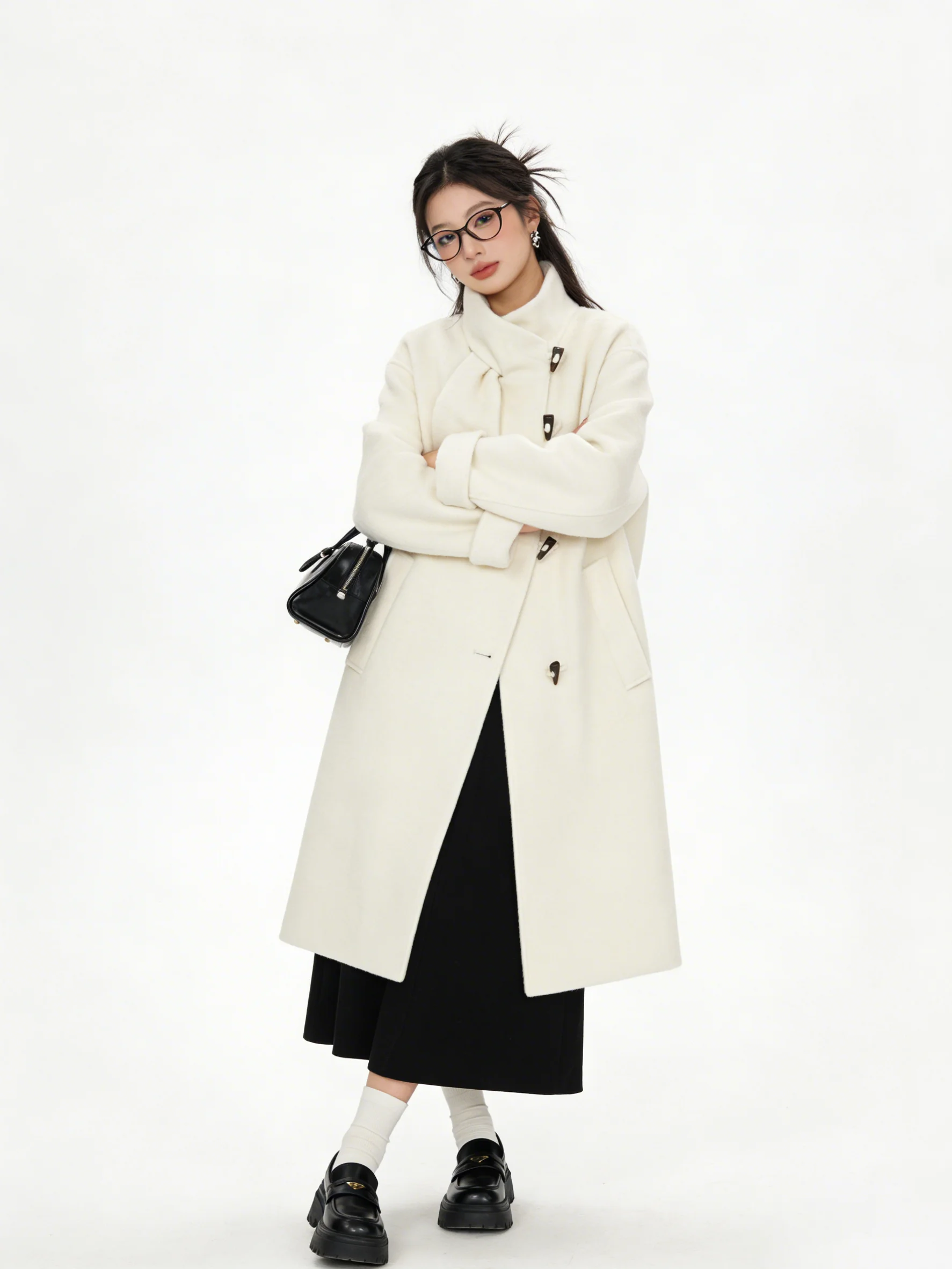 

Женское шерстяное пальто Hebe Sle Long с флисовой подкладкой и шарфом, корейский свободный крой, теплая верхняя одежда, омолаживающий эффект