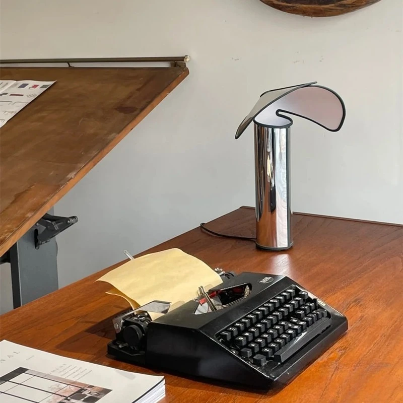 Nordic Minimalist Stainless Steel Hat Design Lighting Desk Lamp Unique Bedroom Decoration Light Luxury LED Desk Lamp