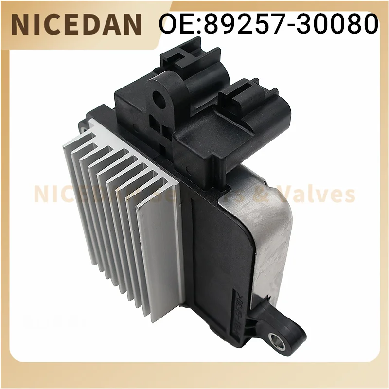 

89257-30080 Car Engine Cooling Fan Control Module Unit For Toyota RAV4 New Sienna LEXUS IS250 2004-2018 89257 30080 8925730080