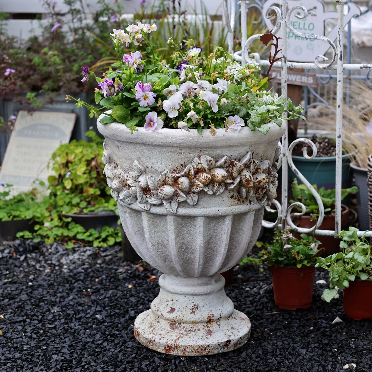 Vintage Rustic Embossed Breathable Magnesium Oxide Goblet Planter Drainage Hole Outdoor Garden Balcony Decor Flower Pot Ornament