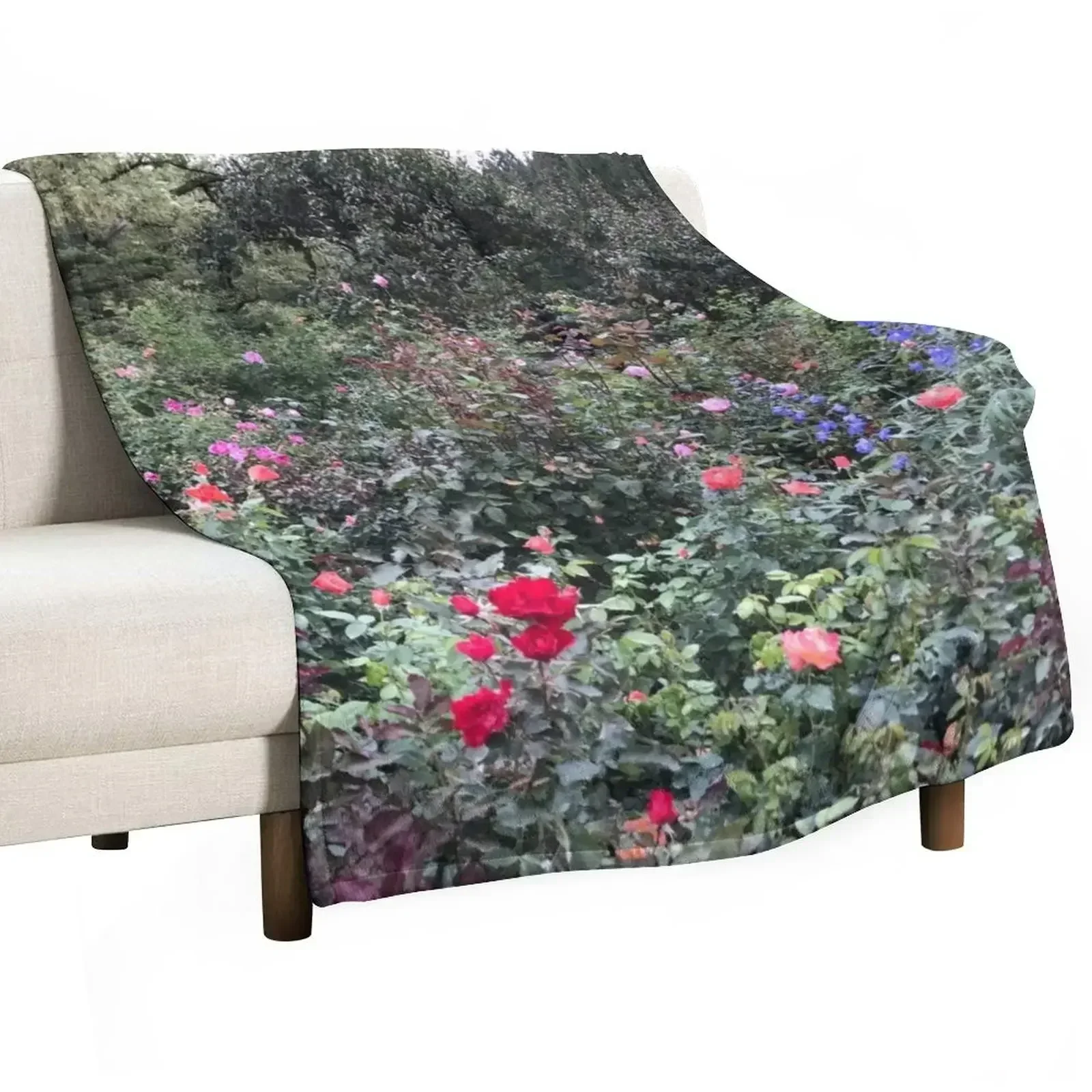 

Butchart Garden Flowers Throw Blanket Sofa Nap Picnic Blankets