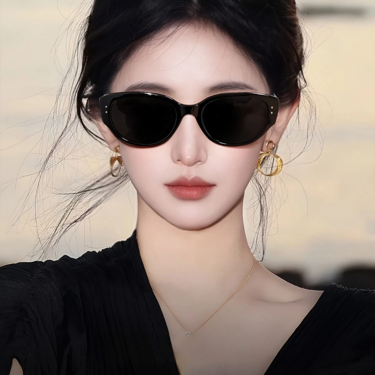 2026 New Women's Cat-Eye Sunglasses with Polarized Lenses, UV Protection, and Slimming Effect for Square-Face Shapes