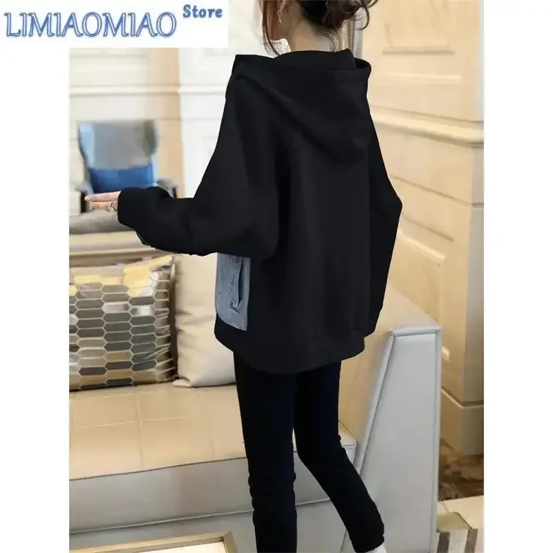New Black Denim Jacket Patchwork Hooded Coat For Women Baseball Jacket For Autumn And Winter Vintage Denim Outwear Female