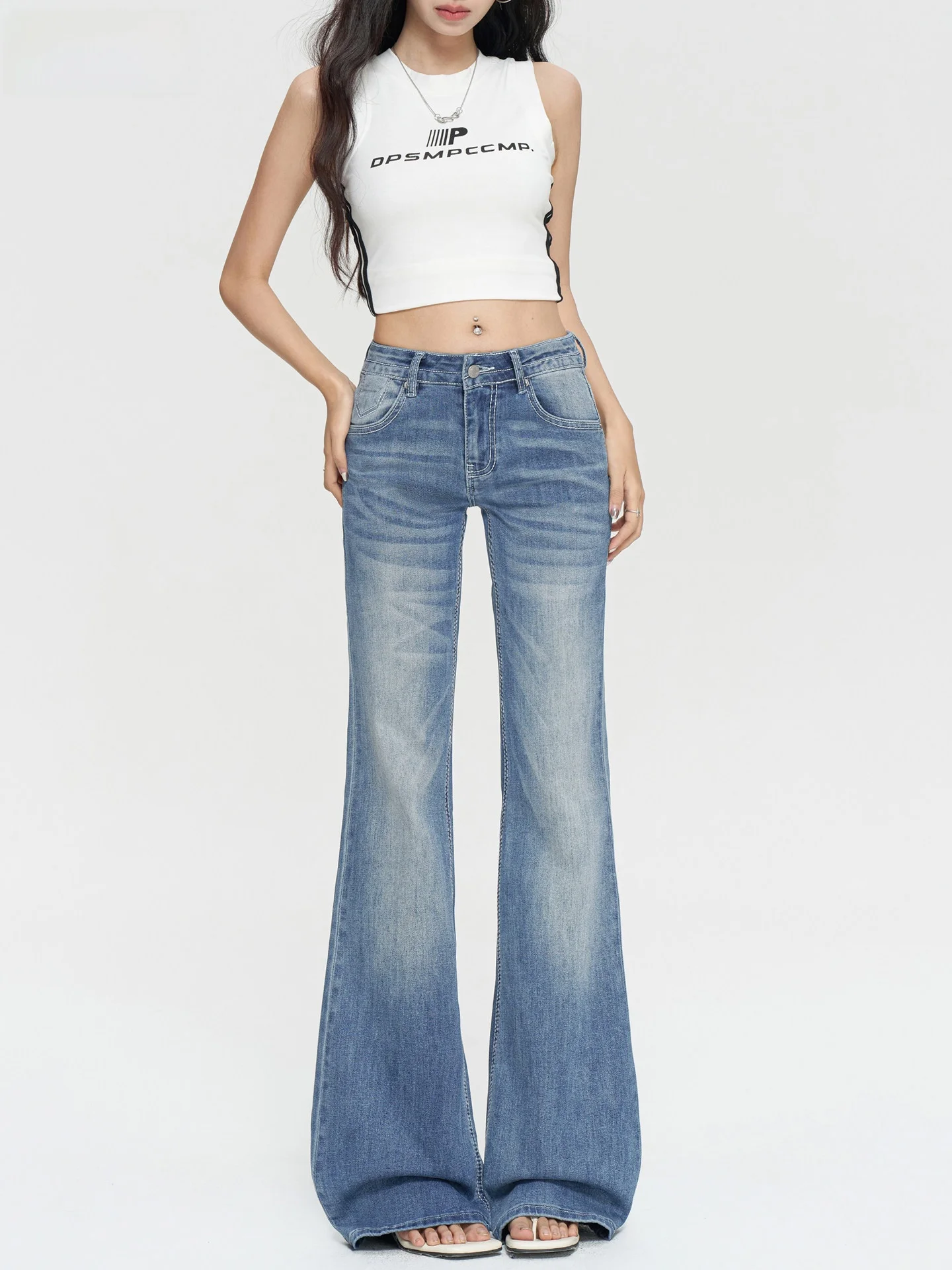 

American Style Bell Bottom Jeans Women's Floor Length Loose Fit Light Blue Washed out Denim Pants Vintage Trendy Ladies Trousers
