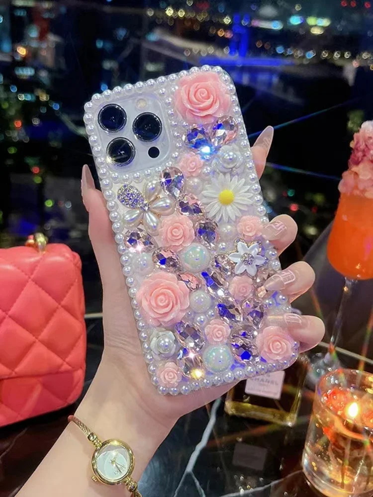 Чехол для телефона на запястье с кристаллами и жемчугом для iPhone 12 13 14 11 15 Pro 7 8 Plus Samsung Galaxy S21 S22 S23 S24 FE Ultra Note 20