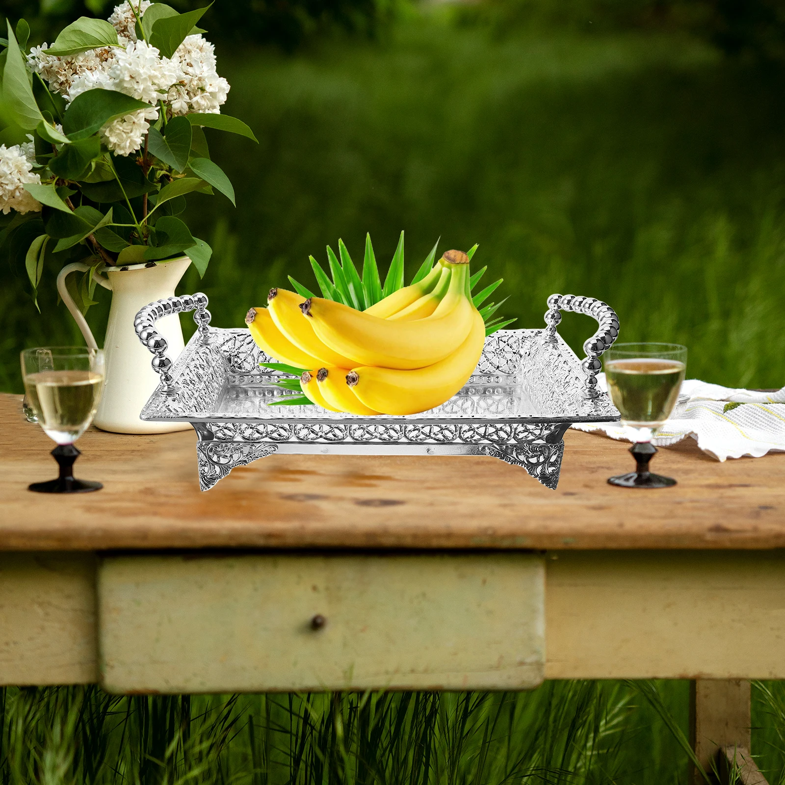 

Large Capacity European Style Food Serving Tray Zinc Alloy Snack Container Dried Fruit Candies Storage Kitchen Utility