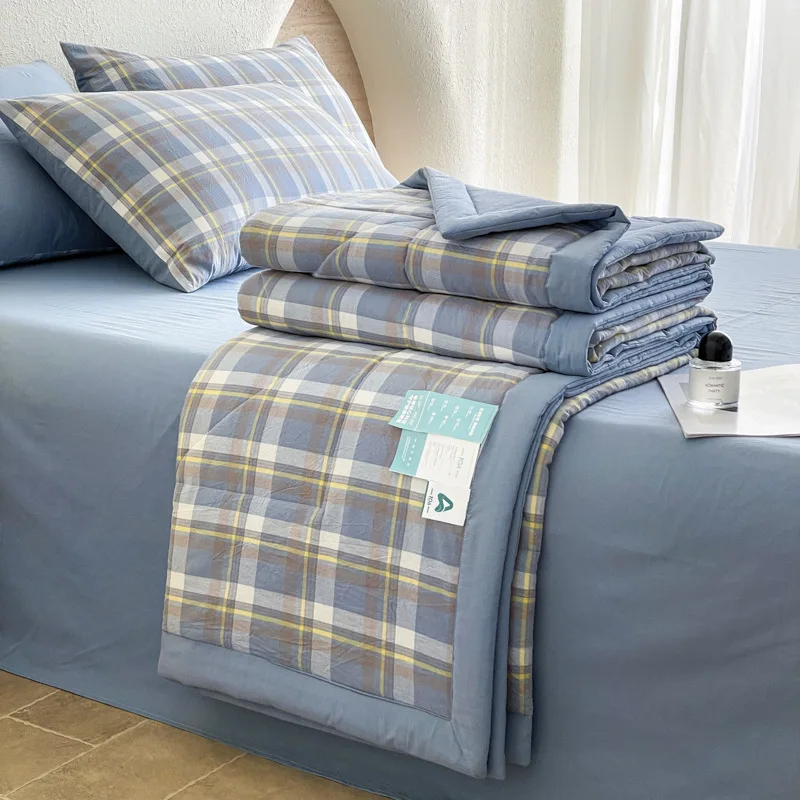 

Simple Modern Summer Quilt Air Condition Thin Blanket Cotton Fluffy Plaid Blanket On The Bed Comfortable Washable(no Pillowcase)