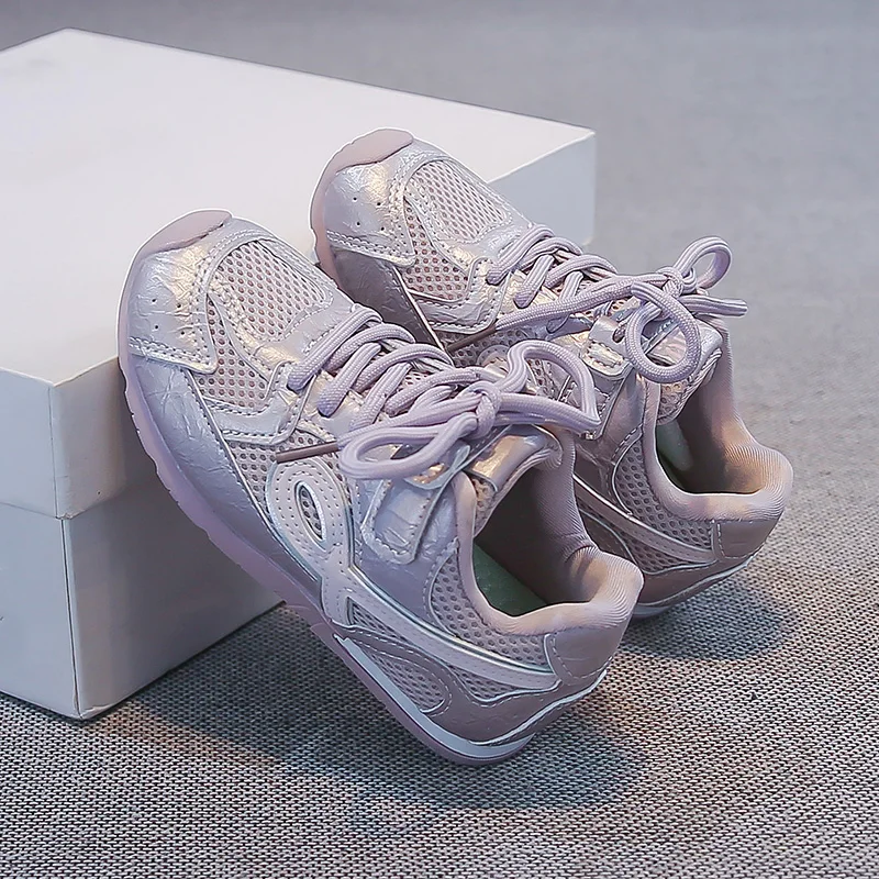 

Thickened Cushion Kids Athletic Shoes Strong Shock Absorption Breathable Sneakers Anti Slip Sole for Intense Exercise