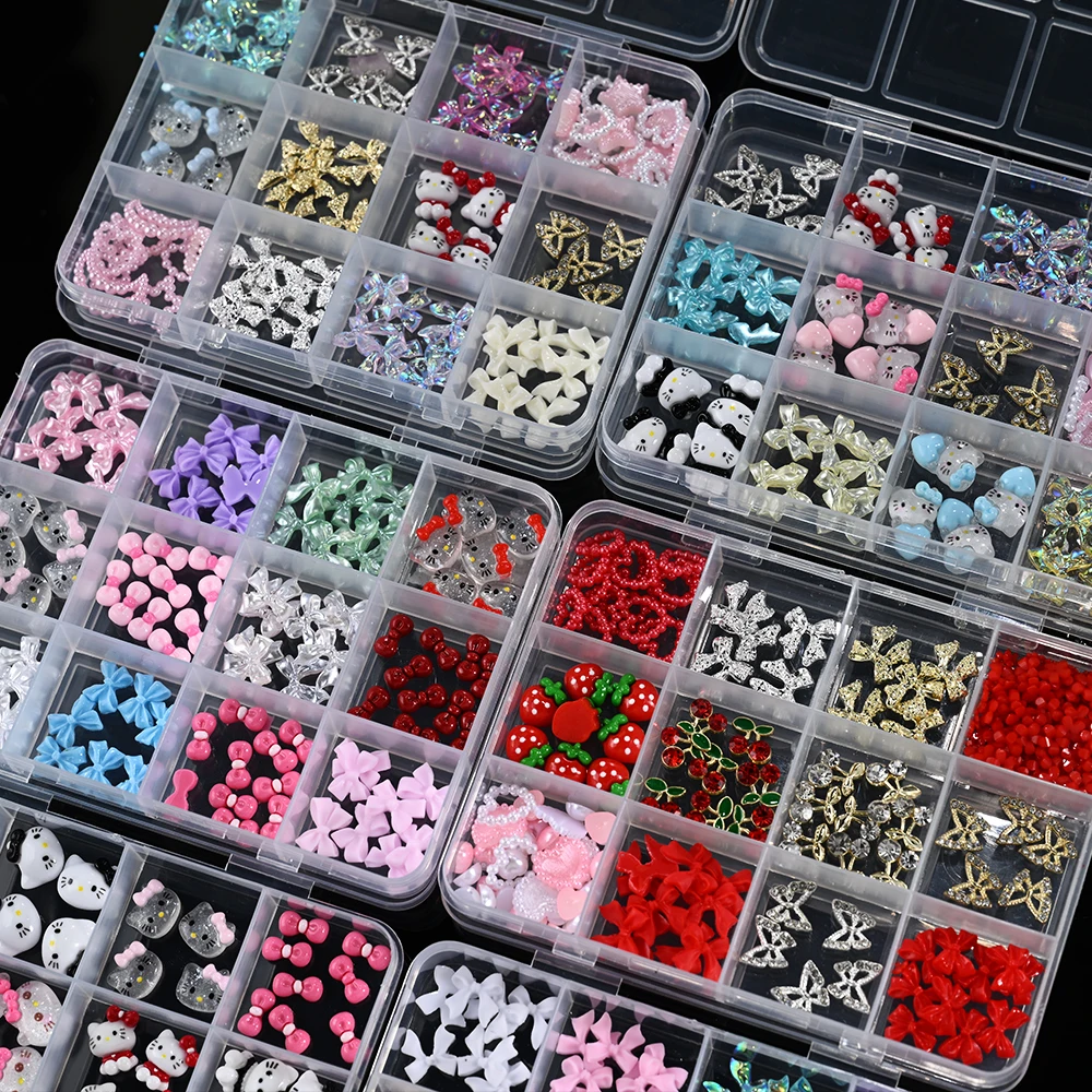 12Girds/Box Y2K Hello Kitty Nagelaccessoires Strik/Kers/Bloem Nail Gem Charms Kawaii Gemengde Manicure DlY Nagelonderdelen voor meisje