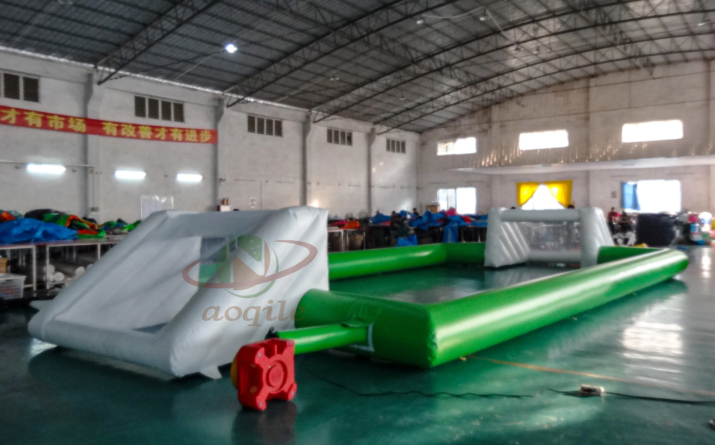 Hot Sale Floating Inflatable Soccer Field Polo Goal Commercial Inflatable Water Football Pitch Arena