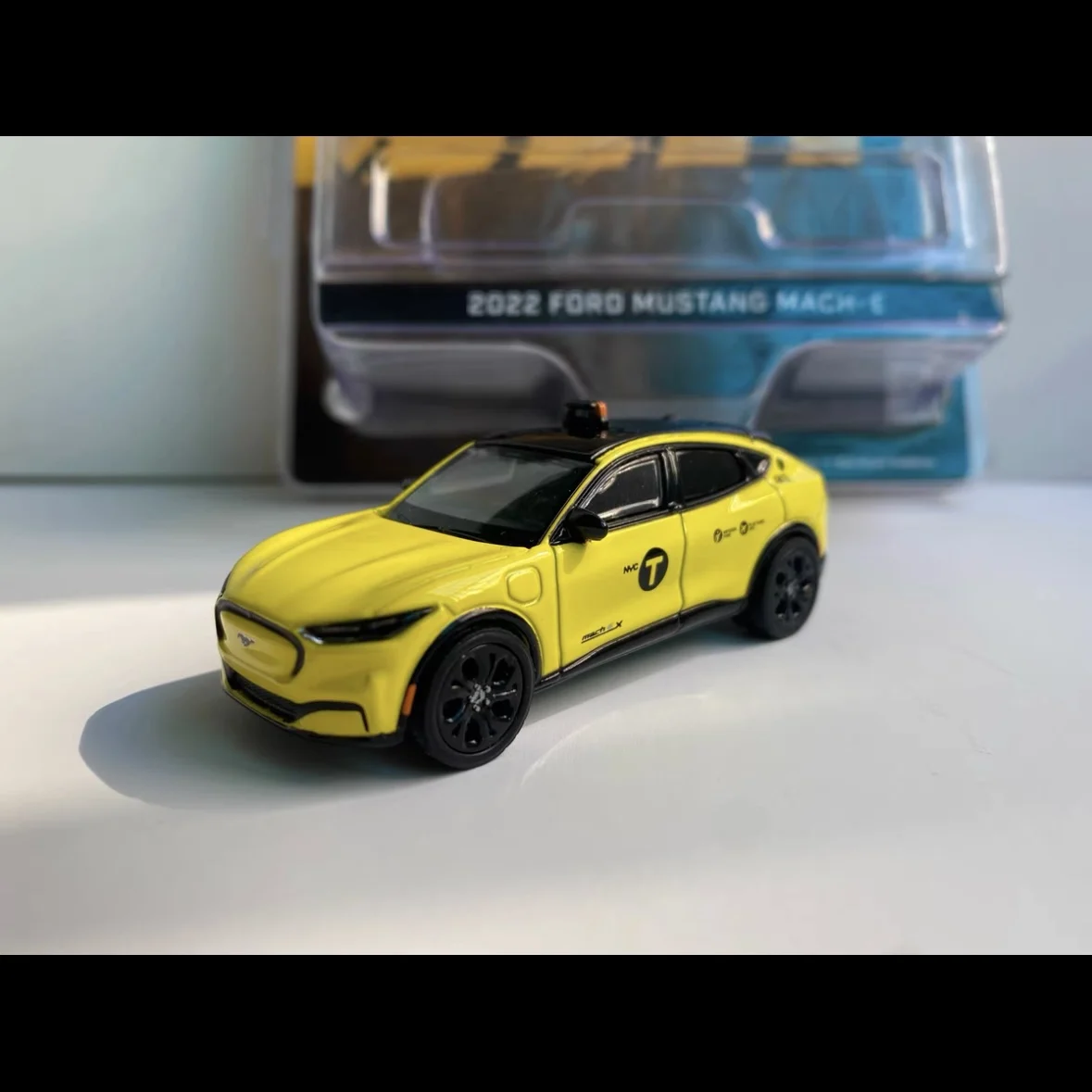 

Greenlight 1:64 2022, Ford Police FORD MUSTANG MACH-E GT INTERCEPTOR, модель игрушечного автомобиля, детский подарок.