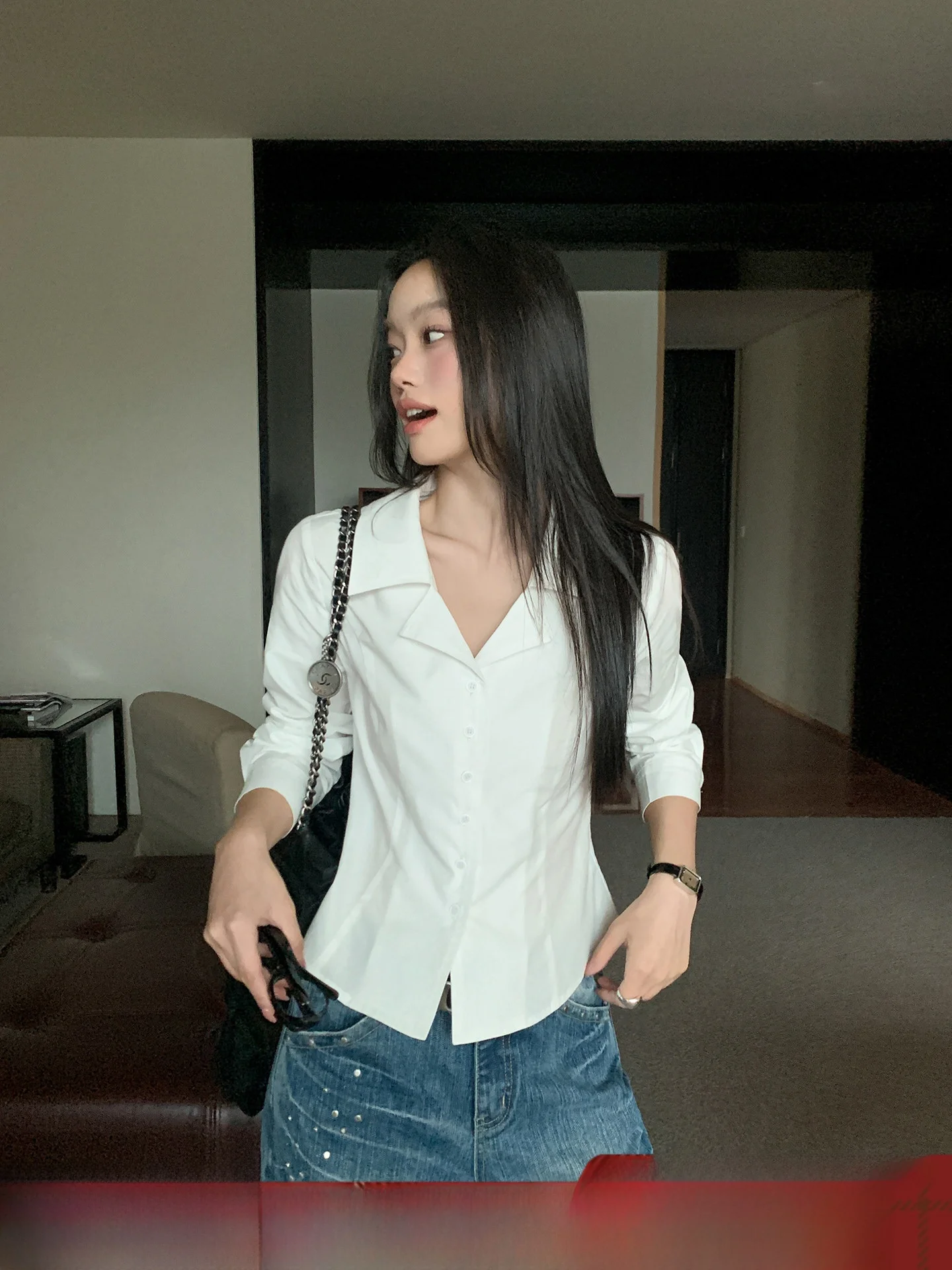 

Белая приталенная рубашка с длинным рукавом в корейском стиле для женщин, осенний топ с оригинальным дизайном, корейская модная рубашка