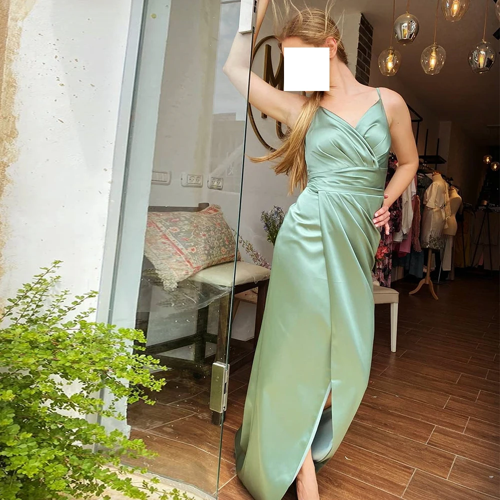 

Simple Green Sleeveless Satin Spaghetti Straps Evening Dress V-Ncek Floor Length Straight Classic Side Slit Sweep Train Pleats