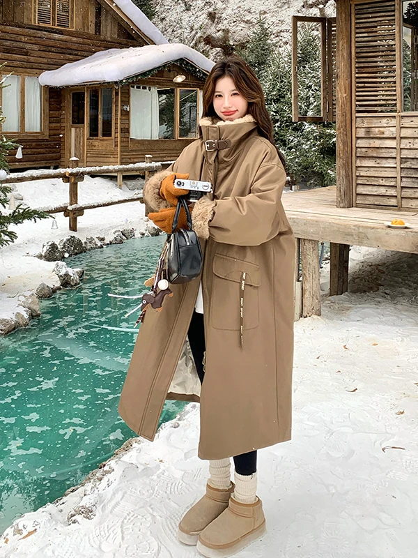 

Женская длинная зимняя парка с отложным воротником, утепленная, с наполнителем из белого пуха, в стиле кэжуал, теплая, с эффектом пушистости и комбинированным дизайном.