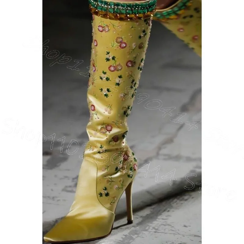 Botas con decoración de cristal y bordado Floral de seda roja rosa, Zapatos de Mujer con cremallera lateral, tacón alto fino, pasarela de fiesta, 2024