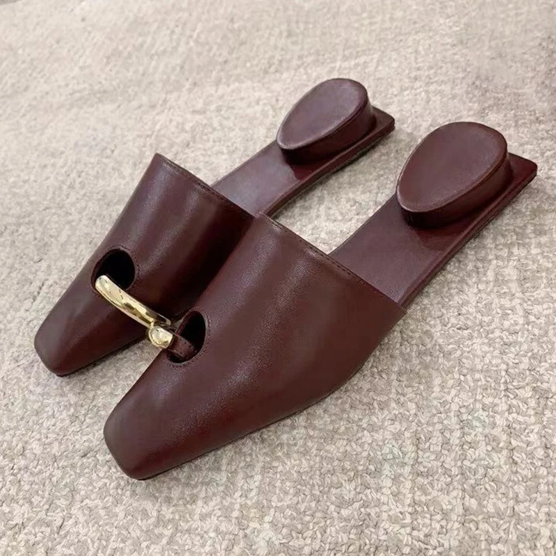 

New 2025 Solid Color Metal Ring Decor Flat Bottom Slippers Women Genuine Leather Closed Toe Mules Summer Dress Shoes Slides