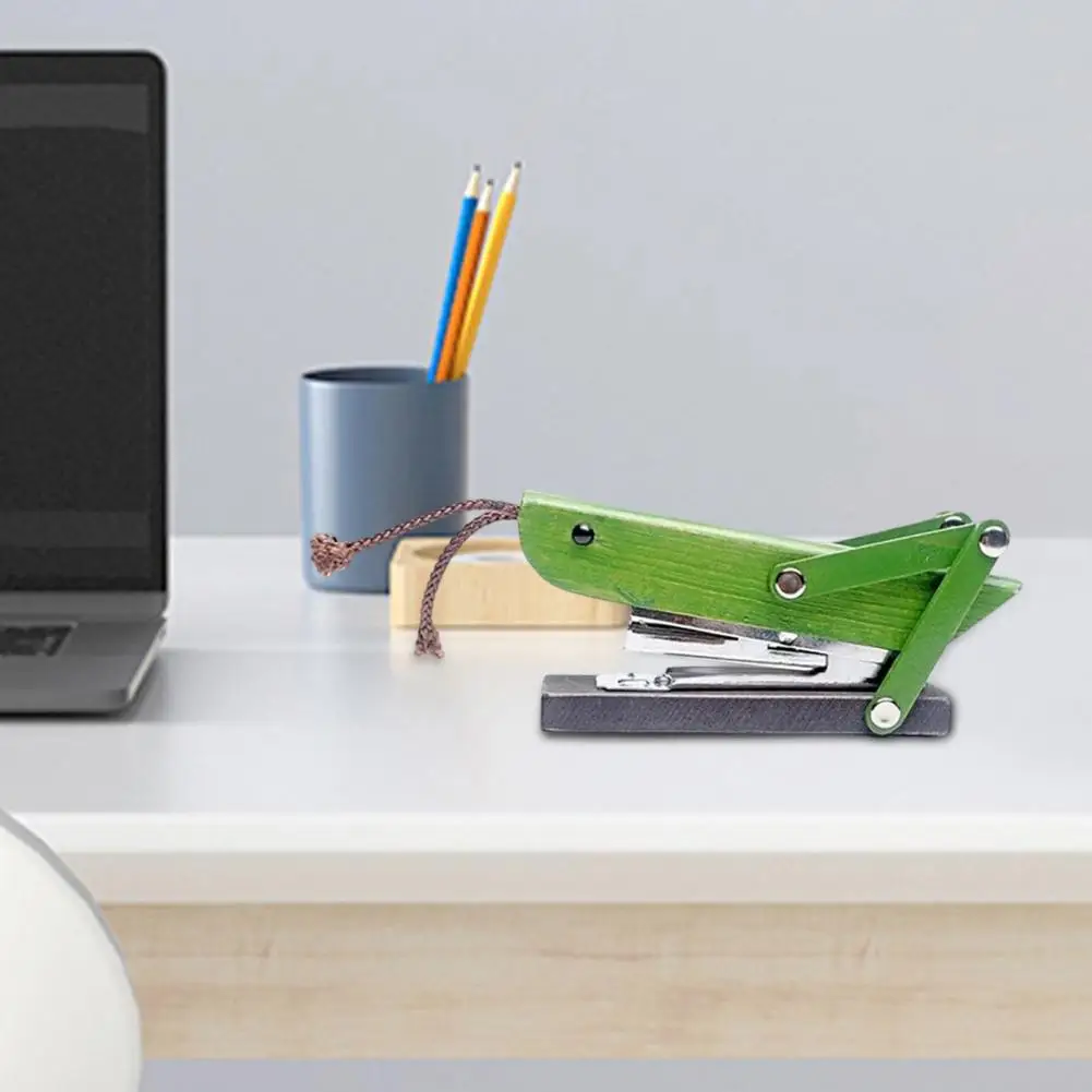 Степлер ручной в форме Кузнечика, металлический степлер для рабочего стола, бумажная папка, портативные офисные переплетные принадлежности