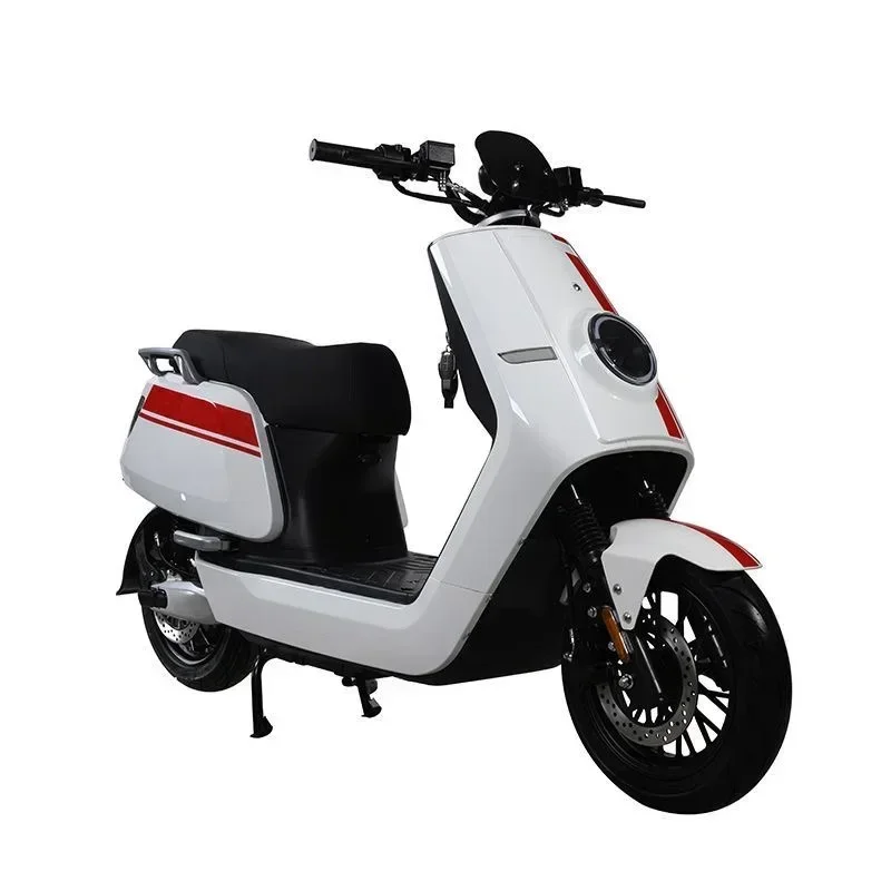 Hot selling electric scooter with center motor 60km 80km long distance electric moped