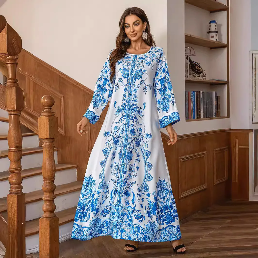 ZD029 Muslim Robe High Density Hot Stamped Diamond Nail Bead Women's Blue and White Porcelain Elegant Round Neck Dress Abaya