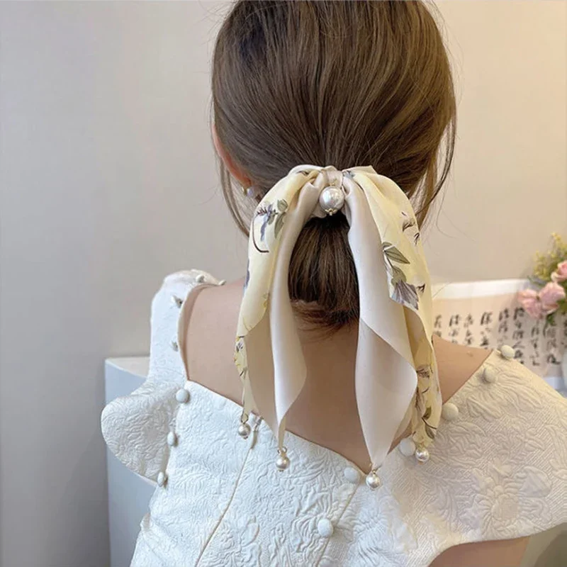 Korean Woman Summer Elegant Pearl Bow Elastics Hair Band Girls Fresh Scrunchies Hair Ties Ladies Ponytail Hold Hair Accessories