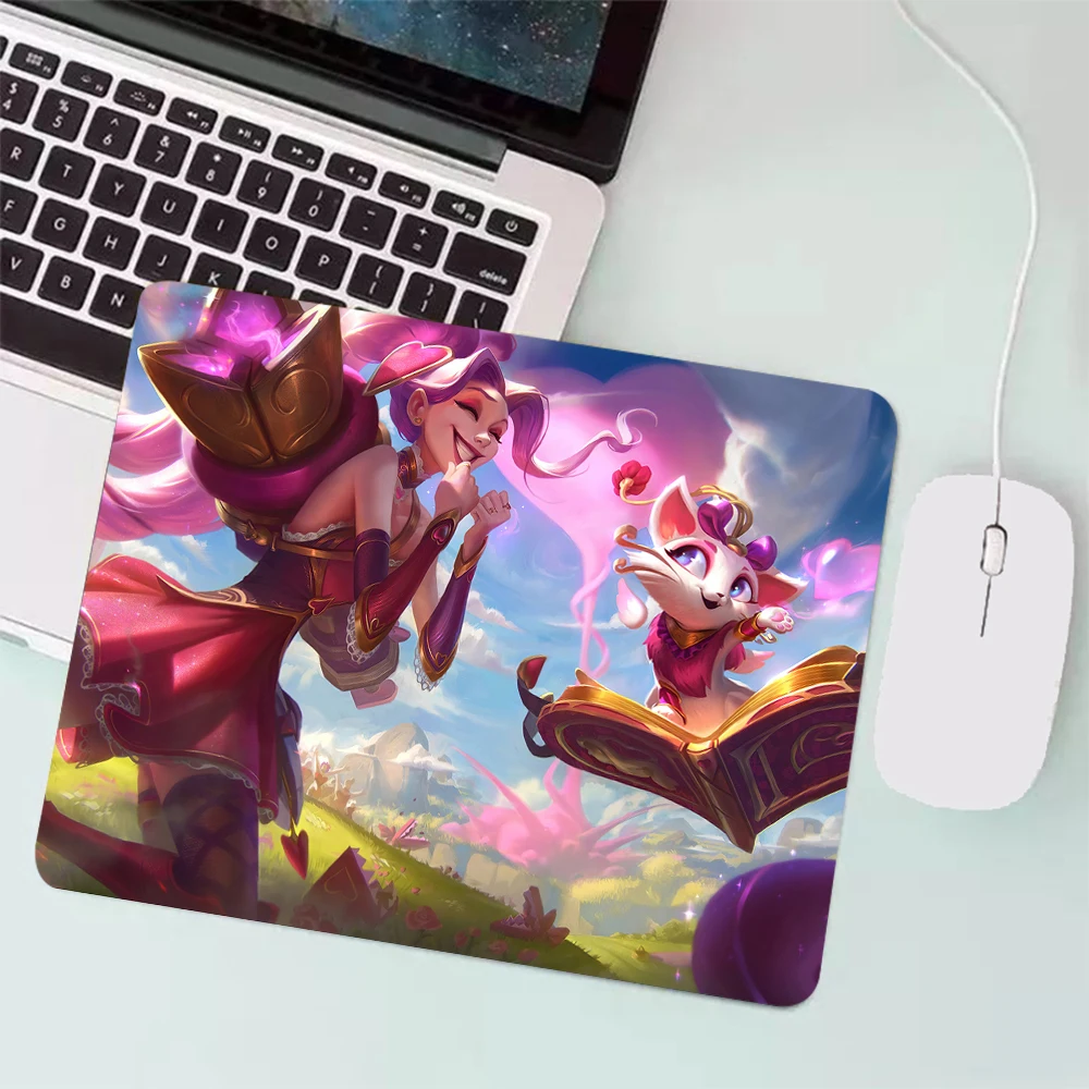 League Of Legends Heartfinder Pad Mouse Kulit Aksesori Gaming Besar Mouse Mat Keyboard Pad Meja PC Gamer Mousepad Komputer