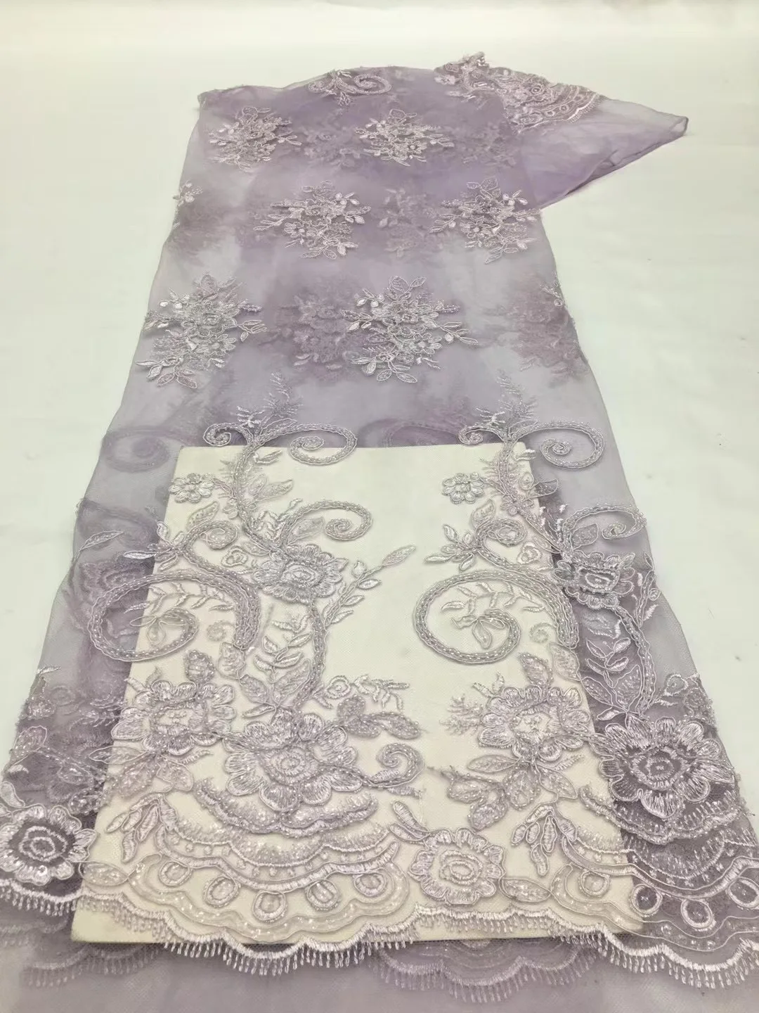 

Lace Fabric 2023 High Quality Handmade Beaded Sequins Embroidery French Tulle Lace Nigeria Lace Fabric for Dress HXX5537