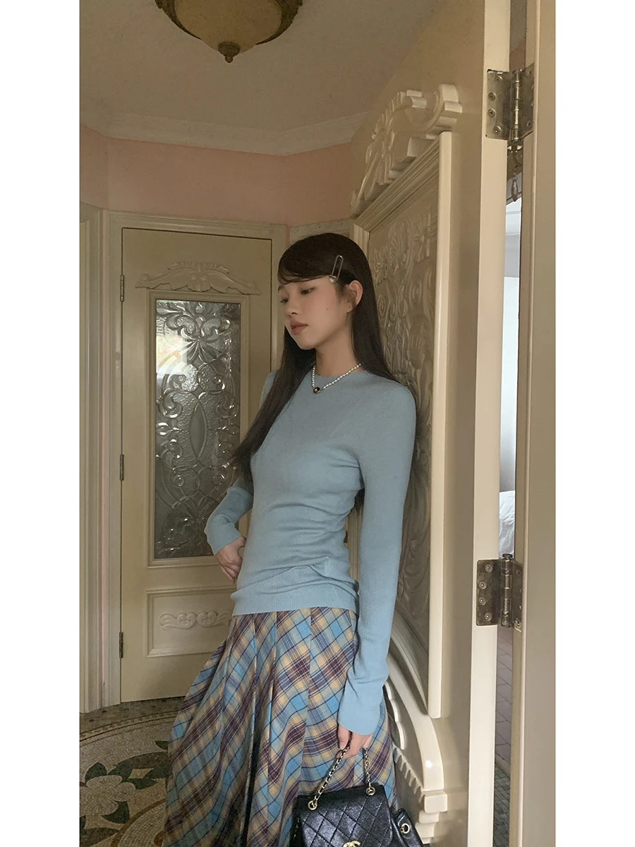 سترة محبوكة زرقاء بأكمام طويلة للنساء، تصميم عصري جديد للخريف، مريحة بأسلوب كسول، طبقة أساسية بأسلوب G